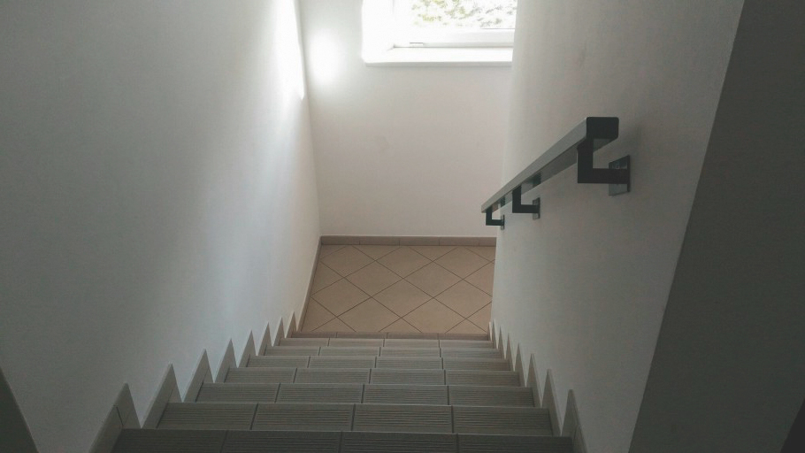 1Laiptine-2.jpg